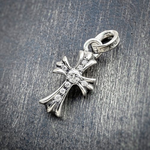 クロムハーツ ベビーファットクロス パヴェダイヤモンド カスタム完成♪