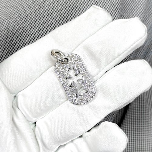 クロムハーツカスタム カットアウトクロス ドッグタグ スモール パヴェダイヤモンド 完成！