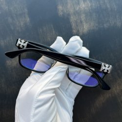クロムハーツアイウェア 眼鏡カスタム VAGILANTE CHプラス ダイヤモンド加工致します☆