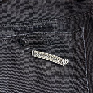 クロムハーツ  デニム修理 スクロールラベル パーツ取付加工