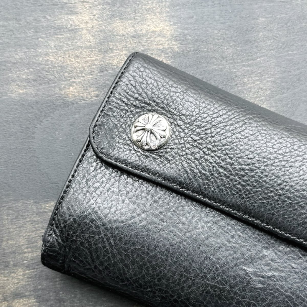 画像3: クロムハーツ ウェーブウォレット 財布修理 クロスボタン 取付 カシメ直し