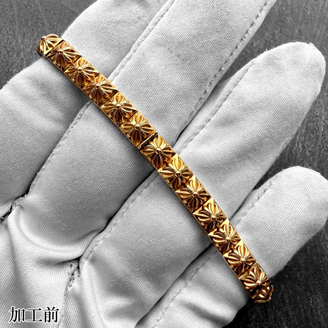 加工前のクロムハーツ22K ピラミッドCHプラスリンクブレスレット、ダイヤが入っていない状態